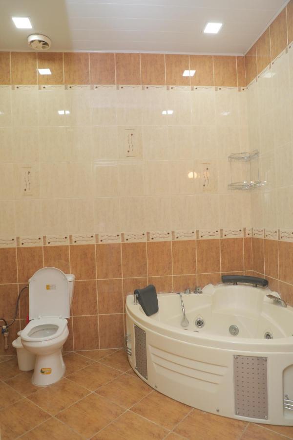 Prime Villa Hotel Tashkent Esterno foto